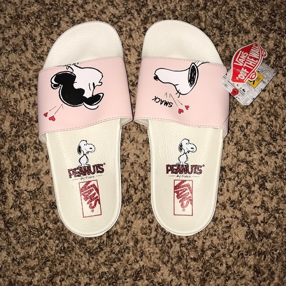 snoopy vans slides